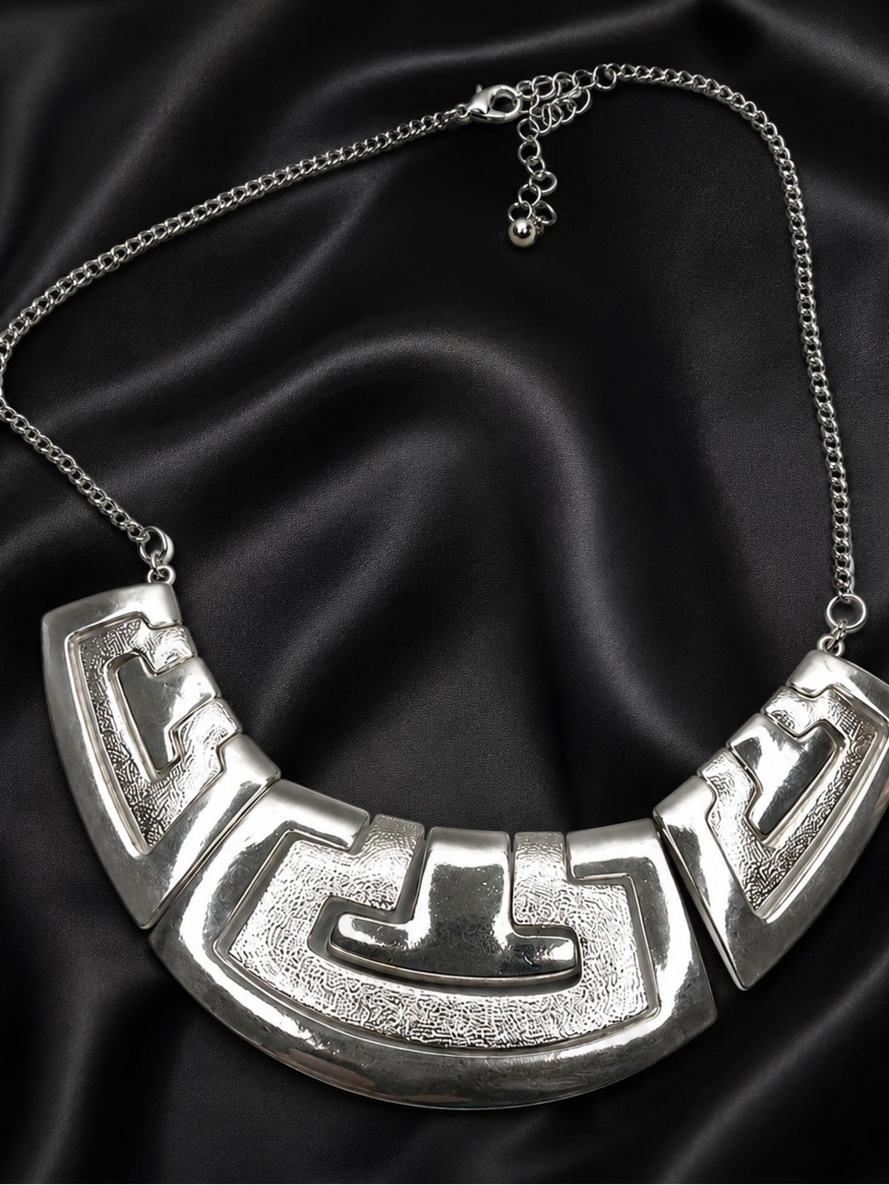 Silver Tone Geometric Statement Necklace Adjustable Chain NWT